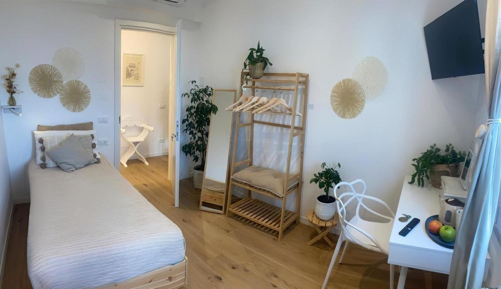 Keizna Rooms Cesena Exteriör bild